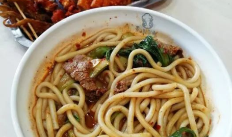 抖音小米粉吃瓜网盘下海,粉吃瓜网盘下海,揭秘科技巨头新动向